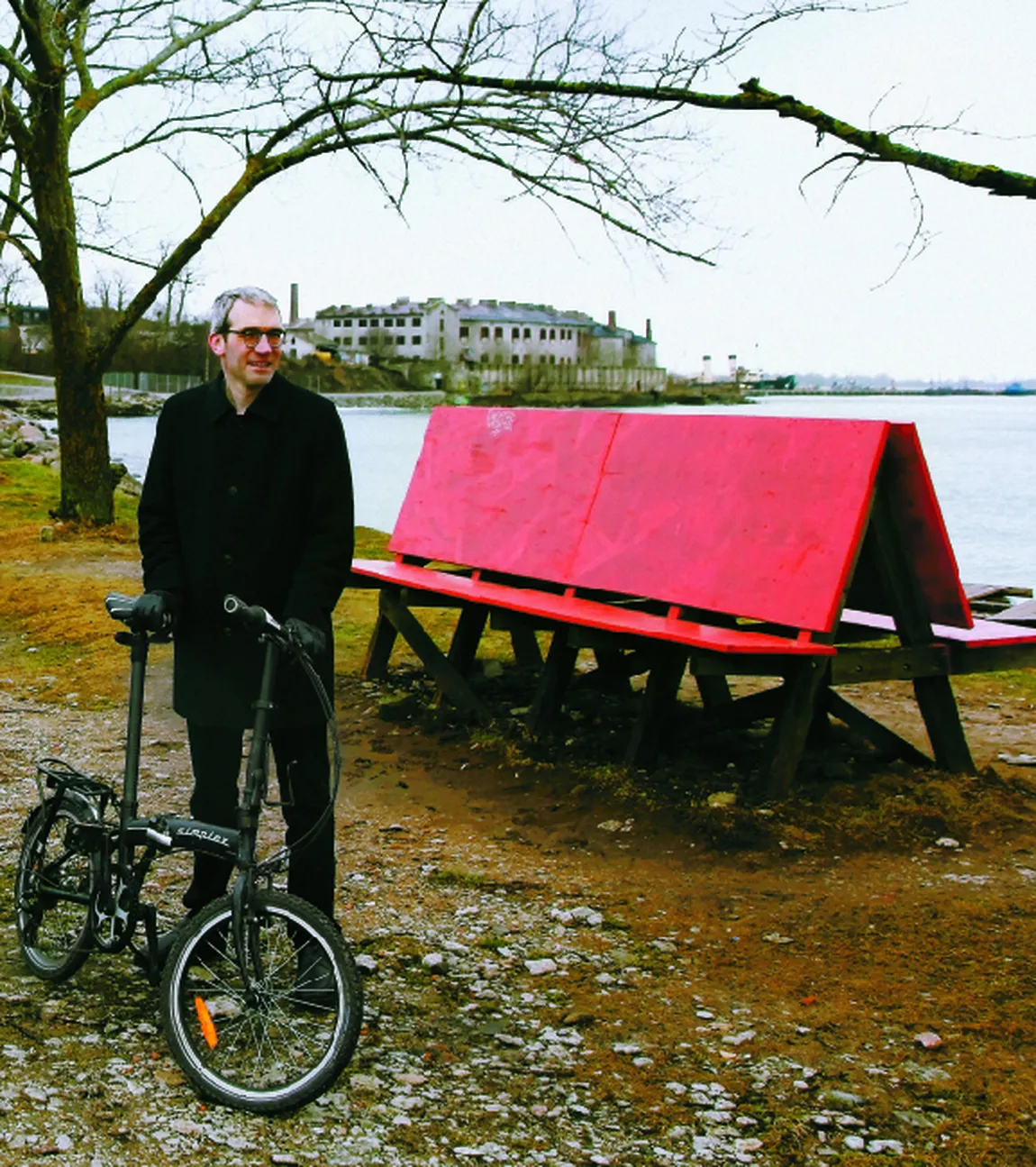 Kataloogi NAP 05 esikaas (kujundus Tuumik Stuudio, foto Reio Avaste)